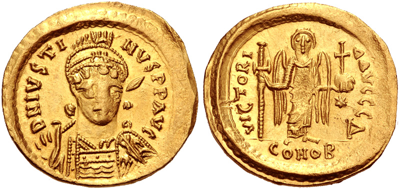 Solido di Giustino I (518-527) con al rovescio raffigurazione frontale di una Vittoria ormai trasformata in un angelo (oro, g 4,40; mm 20; h 6)