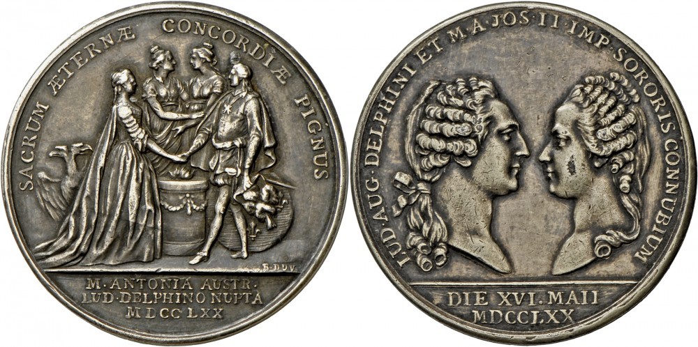 Medaglia 1770 per matrimonio del futuro Luigi XVI con Maria Antonietta d'Austria (Ag, mm 41,2, g 31,76) 