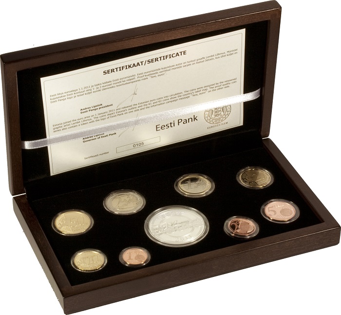 Il set estone del 2011 in finitura proof: contiere l'euro centesimo più raro di Tallinn, coniato con questa finitura in appena 3.500 pezzi