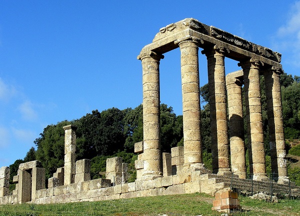 Il Tempio di Antas, nell'Iglesiente, consacrato al "Sardus Pater"