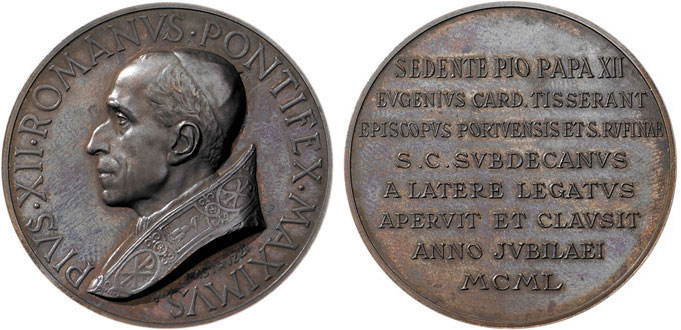 Medaglia di Aurelio Mistruzzi (bronzo, mm 44) con ritratto di Pio XII e iscrizione per il cardinale Tisserant celebrativa delle cerimonie di apertura e chiusura della Porta Santa