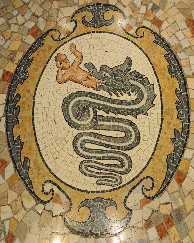 Stemma della casata Visconti raffigurato a mosaico nel palazzo milanese della famiglia