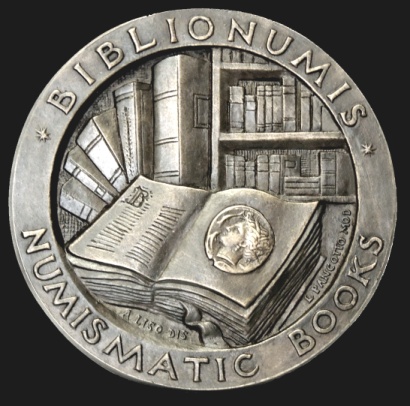 La medaglia di grande modulo modellata dal maestro Loredana Pancotto per il Premio Biblionumis