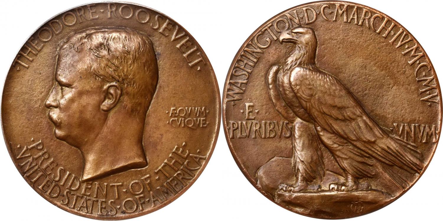 La grande medaglia modellata da Saint-Gaudens (bronzo, mm 73) per l'insediamento del presidente Roosevelt che ispirò il rovescio con l'aquila dei 10 dollari Indian Head
