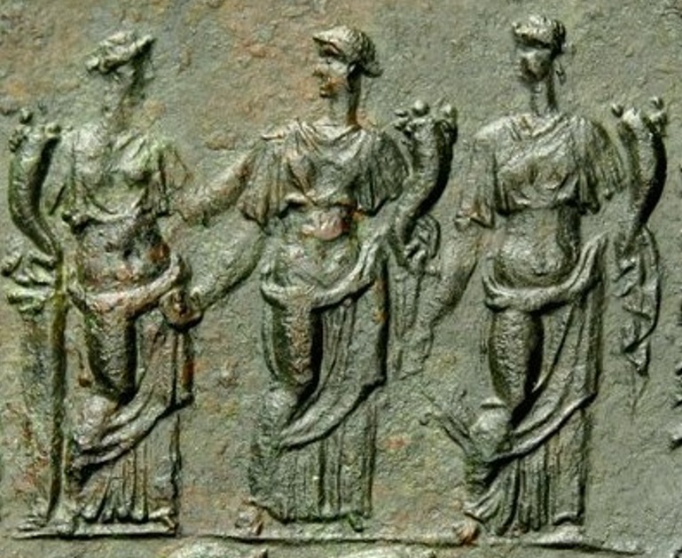 Da sinistra: Agrippina Junior come Securitas, Drusilla, effigiata come Concordia; Julia Livilla, infine, nelle vesti di Fortuna