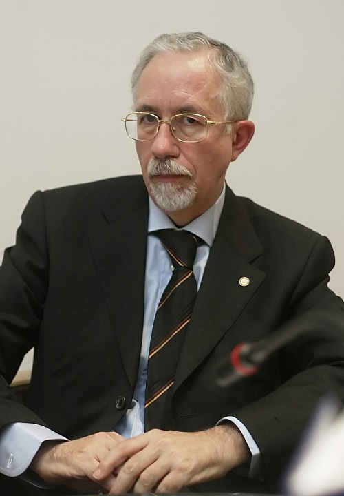 Giuseppe Ruotolo, presidente della Società mediterranea di metrologia numismatica, è fra i relatori del simposio sul "Crorpus"