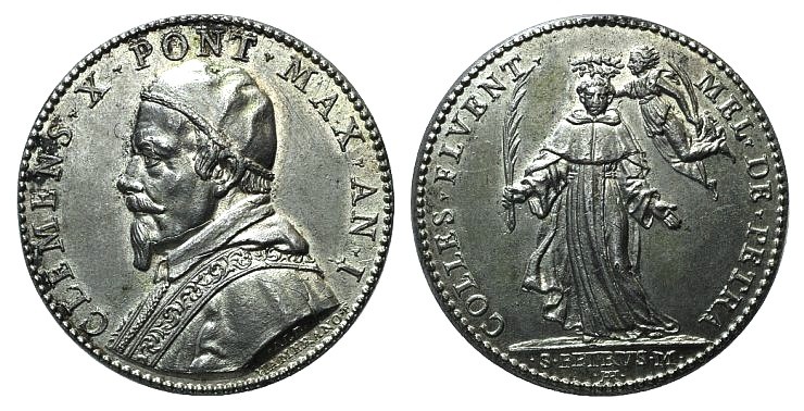 Una bella medaglia in bronzo argentato dal diametro di mm 32 coniata a nome di Clemente X (1670-1676) ad inizio pontificato e con al rovescio l'effigie di frate Pietro da Verona, ossia san Pietro martire