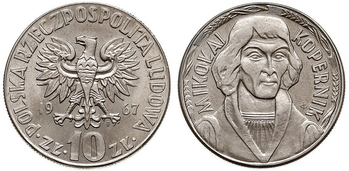 Una moneta polacca da 10 zloty del 1967 con al rovescio il ritratto di Copernico: coniata in rame-nichel, ha diametro di 28 millimetri e pesa 9,5 grammi. Dal 1959 al 1965 ne venne coniato un tipo simile, ma con peso e diametro maggiori