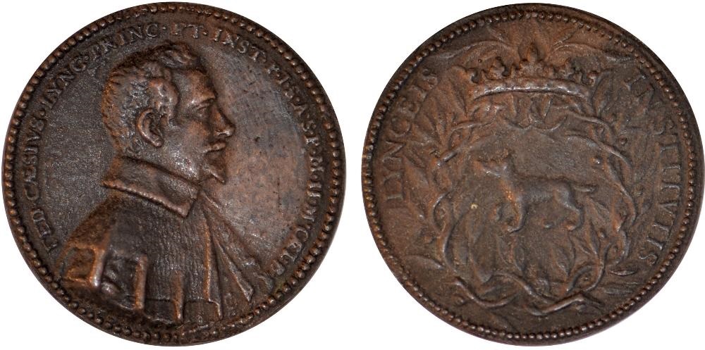 Un esemplare della rarissima medaglia "di fondazione" dell'Accademia dei Lincei con al dritto il ritratto del principe Federico Cesi e al rovescio l'emblema del sodalizio (bronzo, mm 34, autore ignoto)