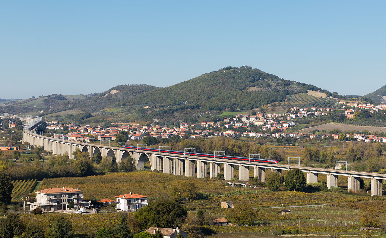direttissima firenze-roma treno ferrovie dello stato settebello arlecchino boom economico
