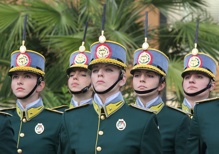 guardia di finanza fiamme gialle 250 anni euro monete ipzs italia
