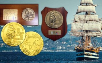 tour mondiale vespucci amerigo nave scuola marina minitare medaglia crest anello picchini baralcchi numismatica oro argento bronzo collezione memorabilia