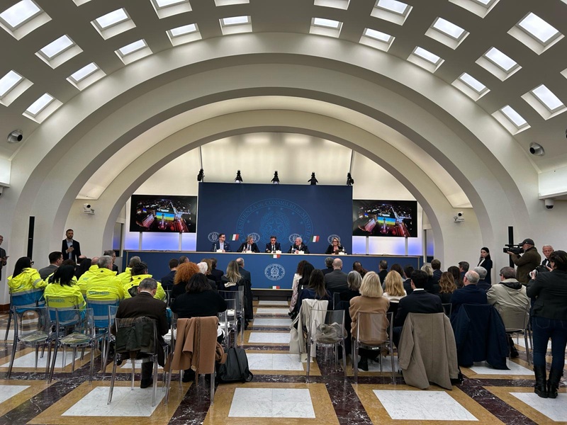 bambini ucraini feriti morti guerra russia invasione aggressione ospedale pediatrico medaglia ipzs zecca dello stato beneficenza charity aiuto sanitario ospedale kiev