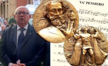 maestro giuseppe montanari direttore orchestra riccardo muti musicista oipera lirica medaglie medaglistica ricordo necrologio arte bellezza san marino