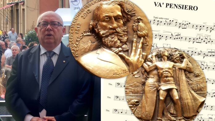 maestro giuseppe montanari direttore orchestra riccardo muti musicista oipera lirica medaglie medaglistica ricordo necrologio arte bellezza san marino