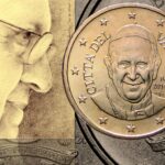 morte papa francesco bergoglio euro monete ritratto stemma numismatica collezione ricordo sorriso covid