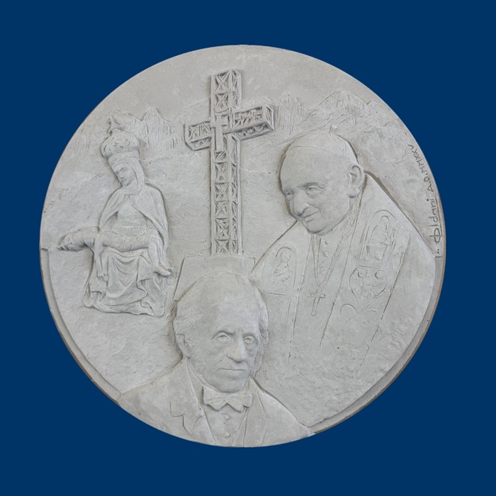 medaglia per il resegone madonna della cornabusa santuario croce monte angelo giuseppe roncalli papa giovanni xxiii buono alessandro manzoni promessi sposi renzo lucia luigi oldani bergamasca lombardia